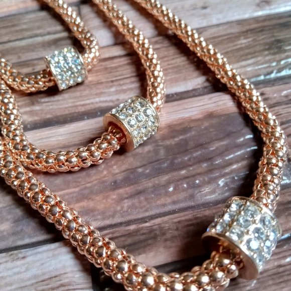 3 Tier Rose Gold Tone Popcorn Chain Each with crystal encrusted rondelle barrel - Picture 3 of 14